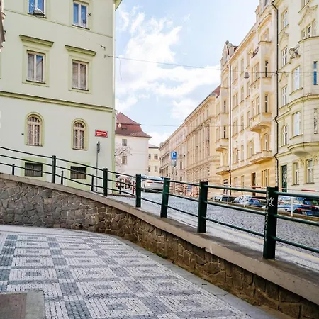 Appartement Blueground New Town View Nr Vysehrad Prg-100 Praag